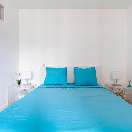 Апартаменты Guestready - Luxe Living Near The Eiffel Tower Париж Экстерьер фото
